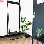 Budget W Kitchen, Station Close, Wifi Access בית נופש *