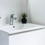 Budget W Kitchen, Station Close, Wifi Access בית נופש