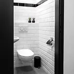 Budget W Kitchen, Station Close, Wifi Access *