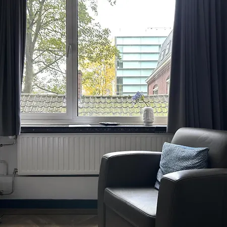 בית נופש Budget W Kitchen, Station Close, Wifi Access טילבורג