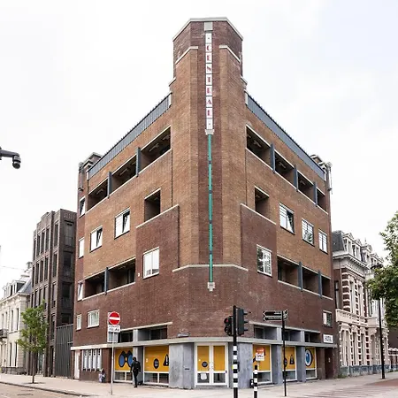 בית נופש Budget W Kitchen, Station Close, Wifi Access