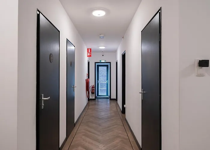 Ferienhaus Budget W Kitchen, Station Close, Wifi Access *