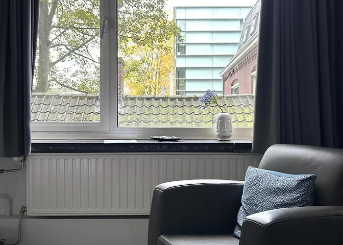 Casa vacanze Budget W Kitchen, Station Close, Wifi Access Tilburg