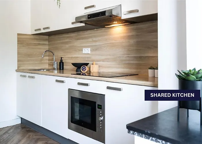 Budget W Kitchen, Station Close, Wifi Access * Tilburg